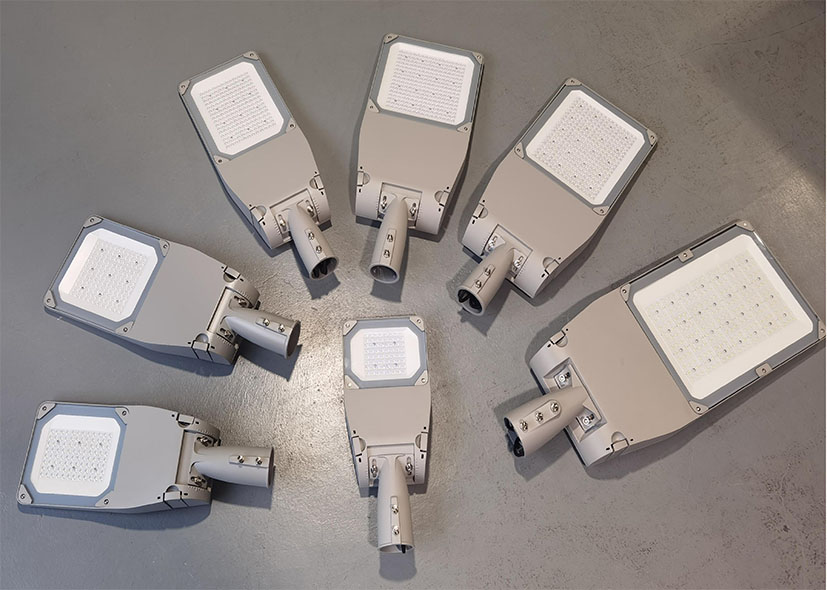 ST105EM 30W-320W Factory direct supply IP66 project Led outdoor street light enclosure private mold